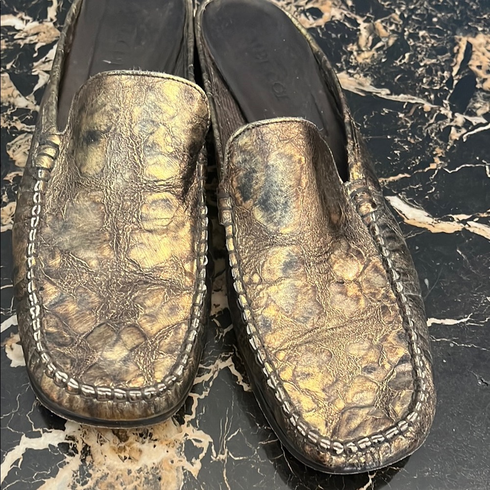 Men's Gold Crocodile Pattern Slip-On Shoes designer Sesto Meucci